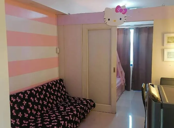 Blue's Residences